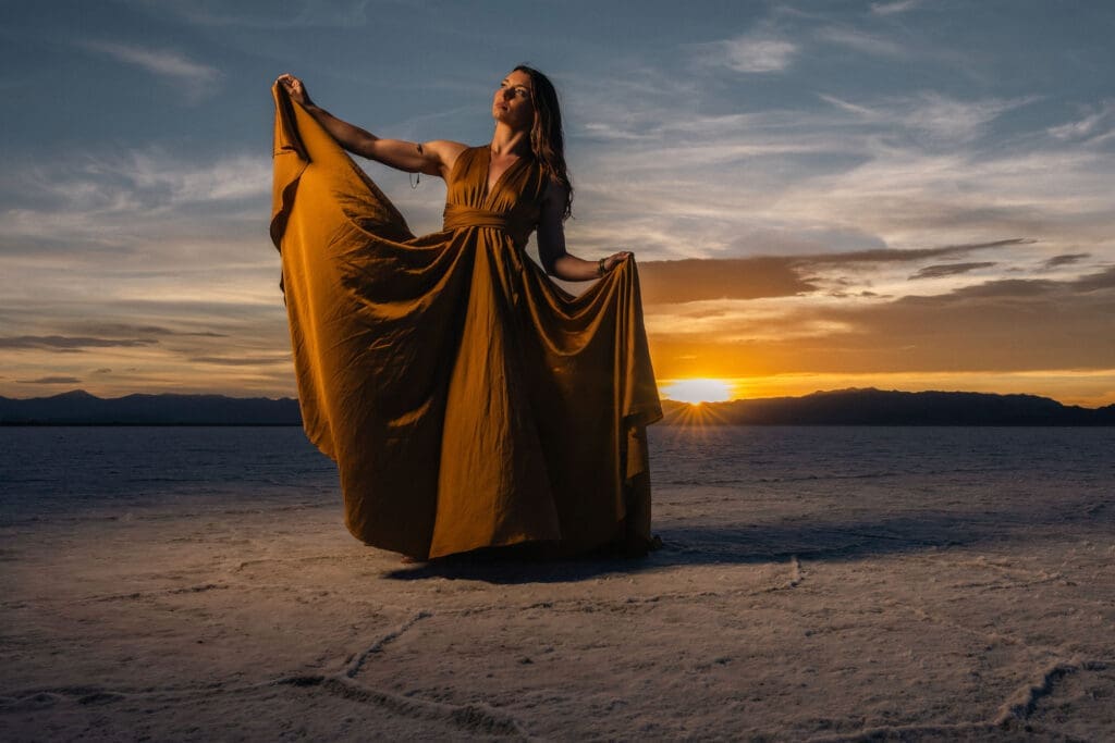 Pocatello senior portrait session Kate Hulsey Photography golden hour Salt Flats Salt Lake City, Utah